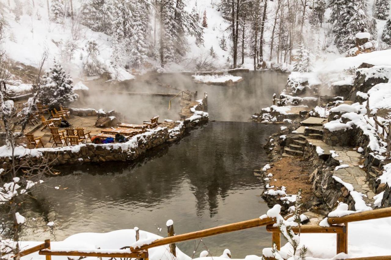 Mountainside Cozy Walk To Gondola Hot Tub Condo Steamboat Springs Exterior photo